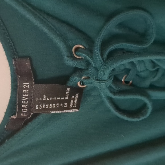 Forever 21 Romper - Picture 3 of 3